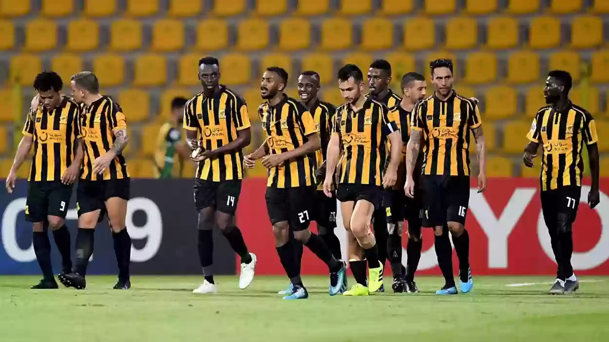 الاتحاد السعودي يستغني عن رومارينيو وكبير الرياض يضمه