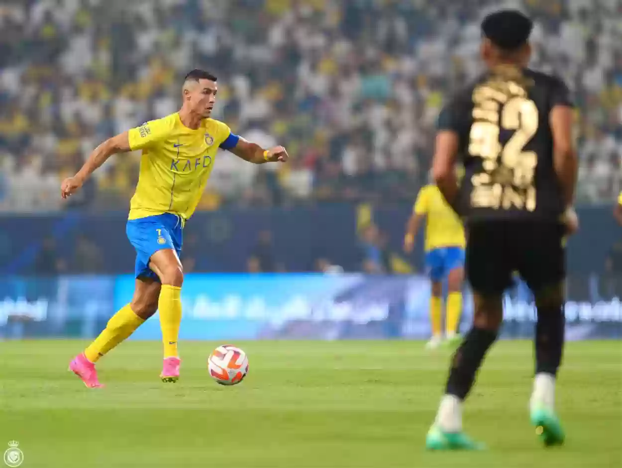 النصر والتعاون يهددان صدارته في دوري روشن السعودي