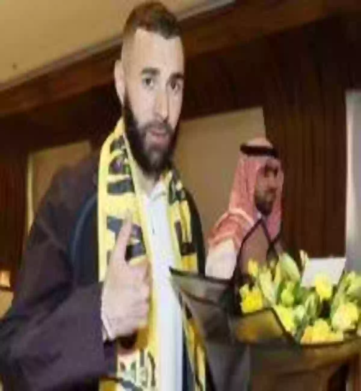 بحفل خيالي الإتحاد السعودي يقدم بنزيما 