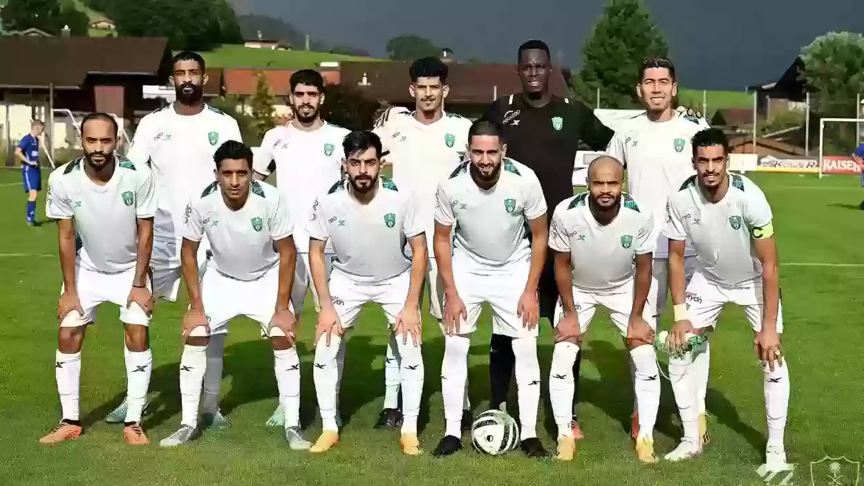 الأهلي السعودي يستعين بتركيا والدوري الإيطالي لتعزيز دفاع الفريق