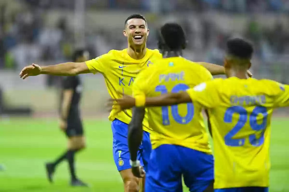 لاعب النصر السعودي يهابون التايب