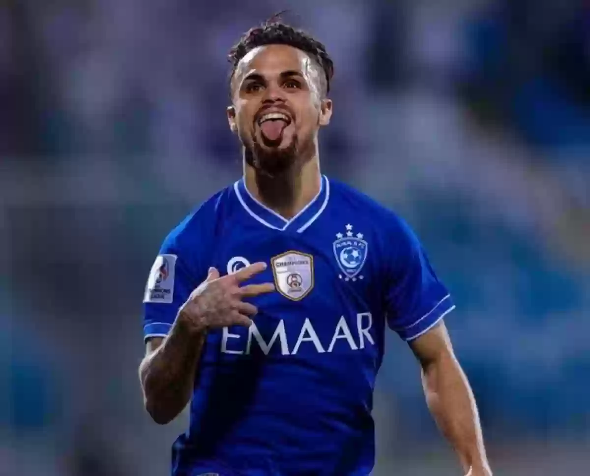 نجم الهلال السعودي يتحدث